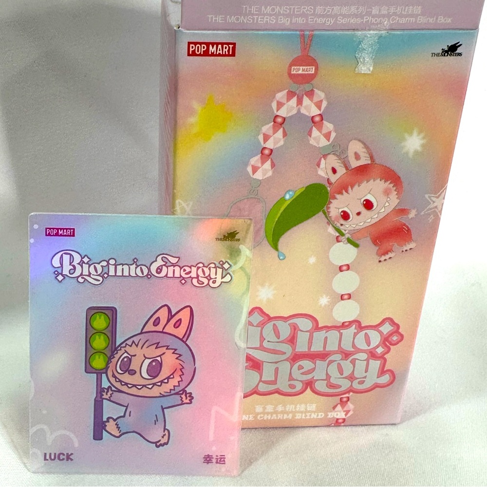 THE MONSTERS CONFIRMED LUCK Big into Energy Series Phone Charm Box - Picture 2 of 9